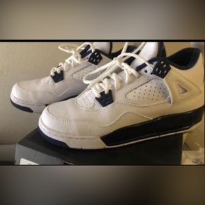 Jordan Retro 4
